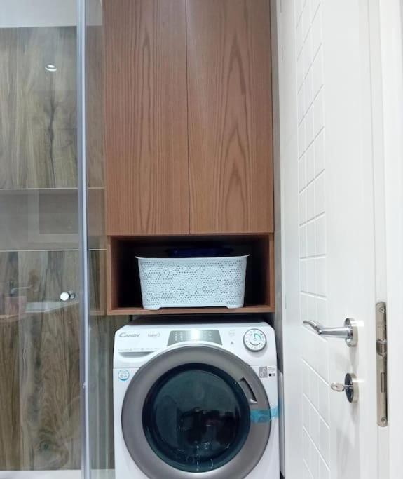 Tirana Road Blloku Area Apartment ภายนอก รูปภาพ